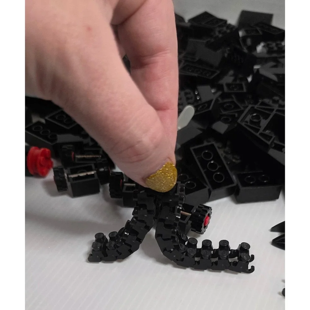 LEGO Black Bricks Lot Wheels Treads‎ Bridge Parts Mixed Bulk 0.75 lb